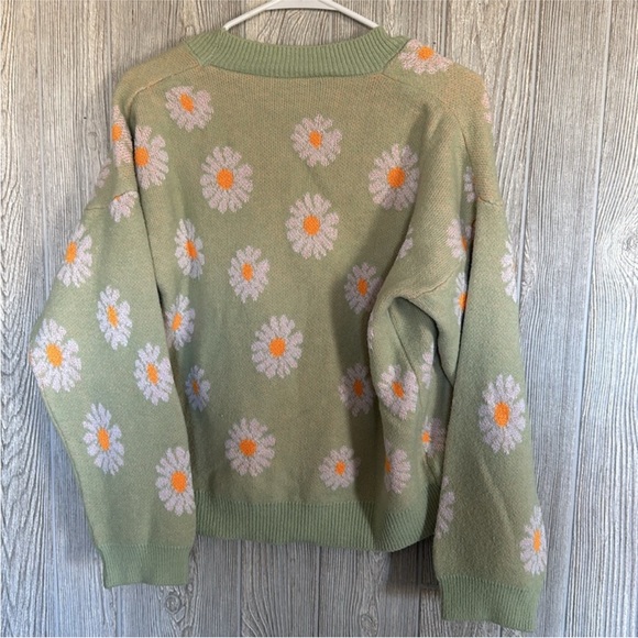 Flower print sweater - Picture 2 of 4